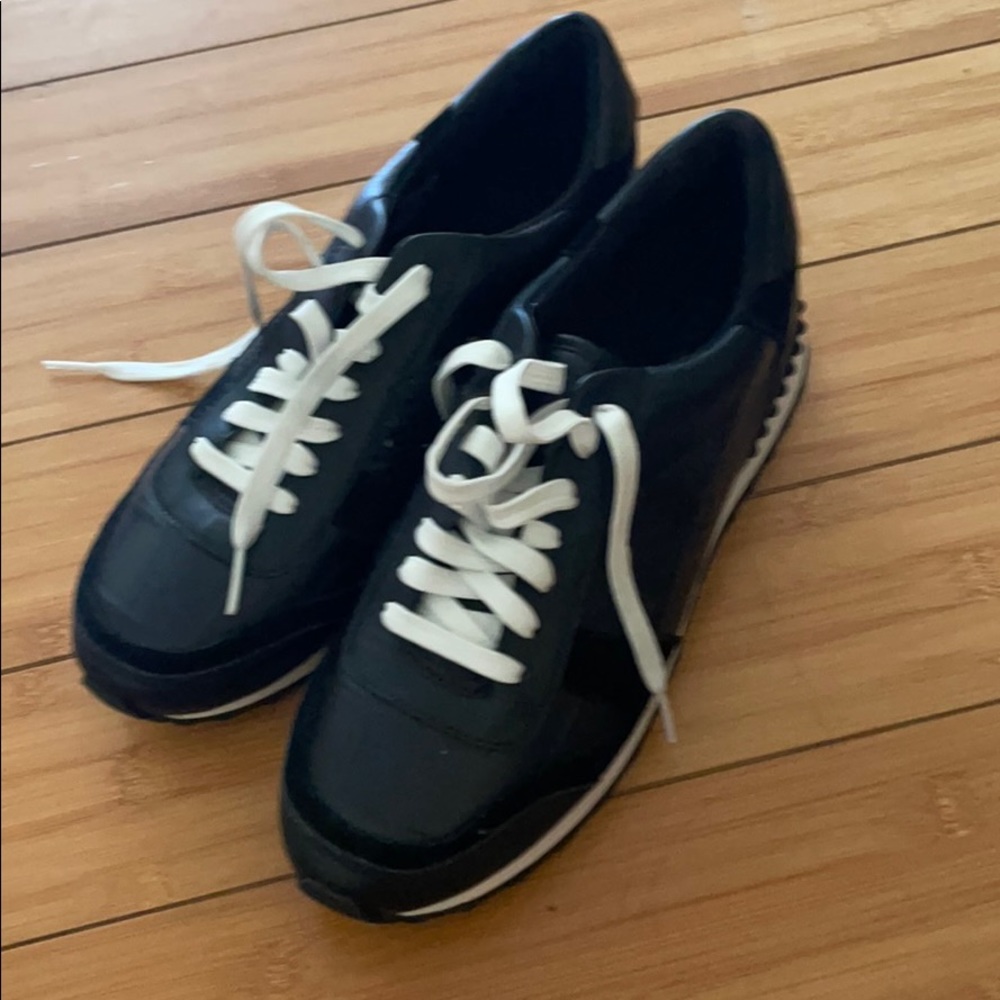 Coach shoes size 9.5